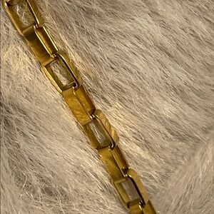 Elegant Gold Box Chain Bracelet New without tags stainless steel Lobster closure